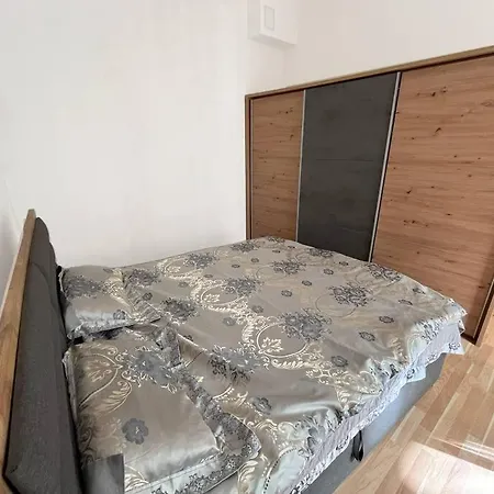 Апартаменты Quiet Corner *